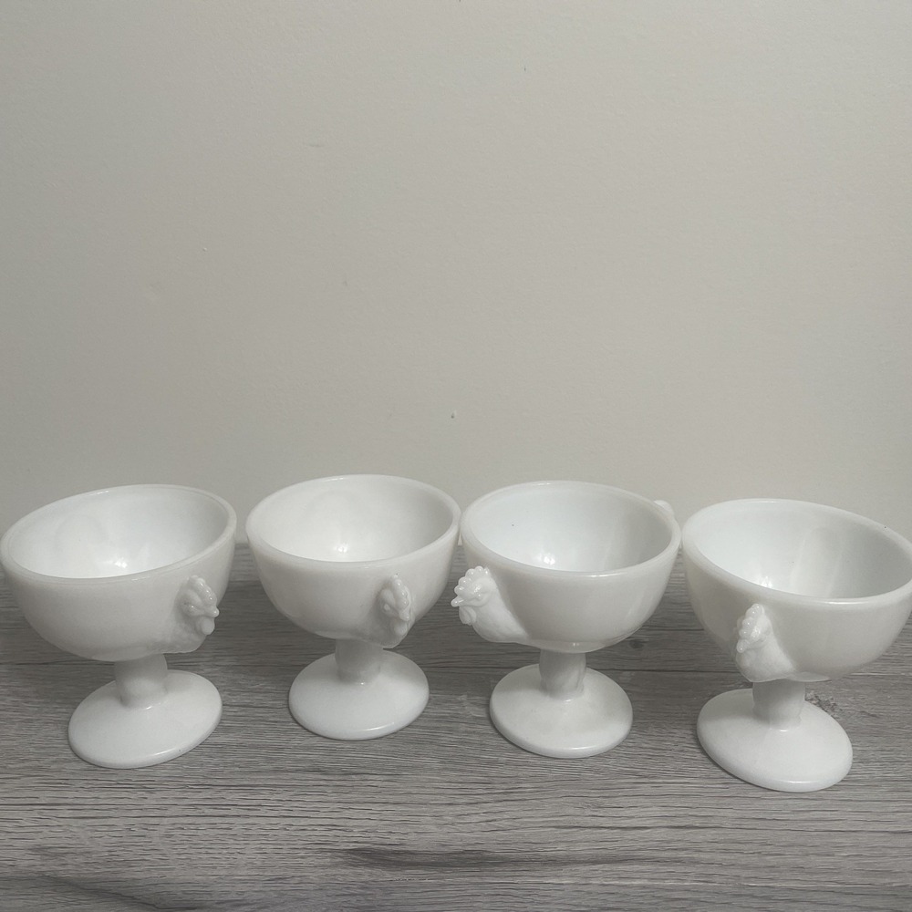 Westmoreland white milk glass 1950s chicken Head To Tail Bowls Set‎ Of 4